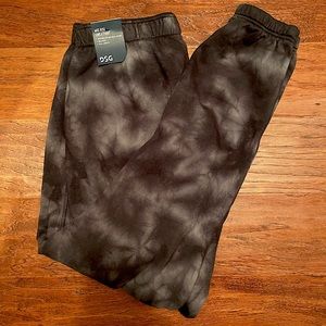 Dicks Sporting Goods (DSG) jogger sweat pants